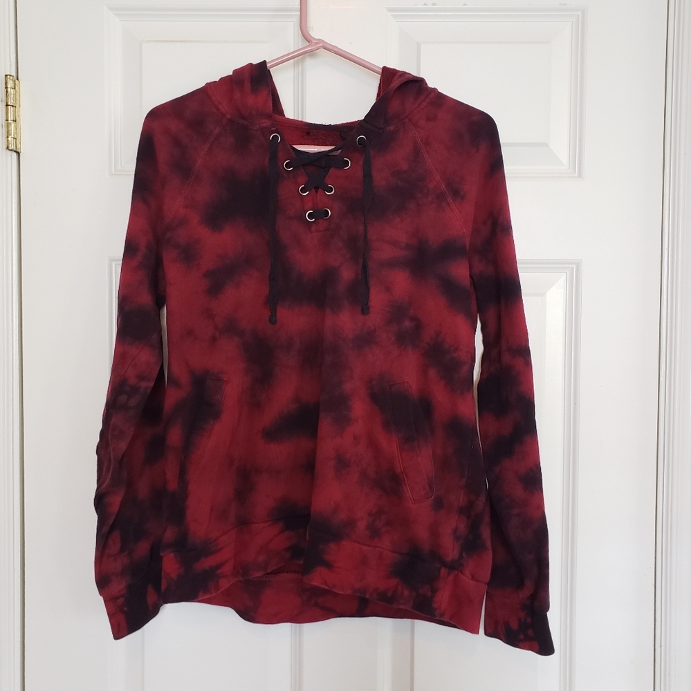 Hot Topic Tie-Dye Lace-Up Hoodie